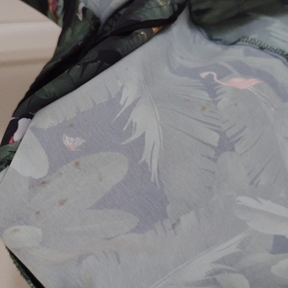 Plush Satin Jungle Print Button Down Pajama Shirt Size M Tropical Animal Print - Picture 10 of 13